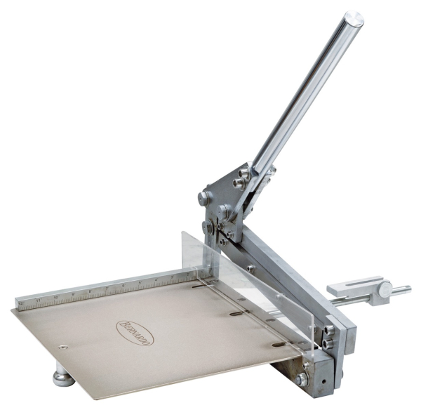 06-1588 Bernardo Handtafelscheren BHS 300 x 1,2
